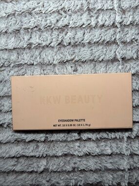 KKW Beauty Eyeshadow Palette - Classic II *discontinued*